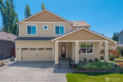 1038 Riley Drive E, Enumclaw, WA 98022 - Photo 1