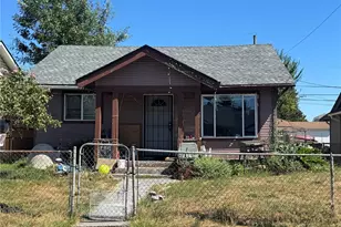 340 17th Ave, Longview, WA 98632 - Photo 1