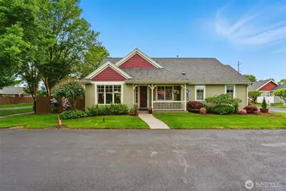 801 SE Larkspur Place, College Place, WA 99324 - Photo 1