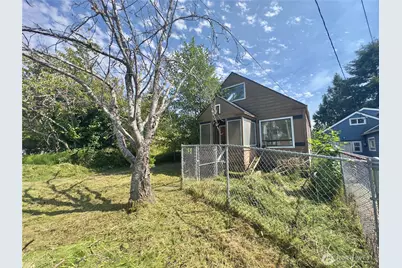 330 Wheeler Avenue, Hoquiam, WA 98550 - Photo 1
