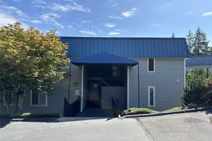 924 Shorewood Dr, Bremerton, WA 98312 - Photo 1