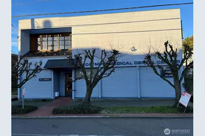 7715 24th Avenue NW, Seattle, WA 98117 - Photo 1