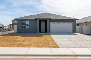 1126 9th Ave NE, Ephrata, WA 98823 - Photo 1