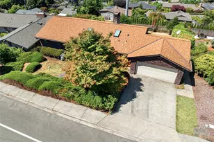 4709 Somerset Dr SE, Bellevue, WA 98006 - Photo 1