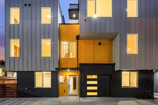 725 18th Ave, Seattle, WA 98122 - Photo 1