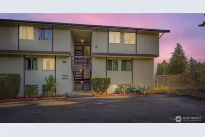3523 S 160 Street #C5, SeaTac, WA 98188 - Photo 1