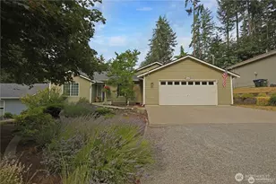 17538 Loop Ln SE, Yelm, WA 98597 - Photo 1