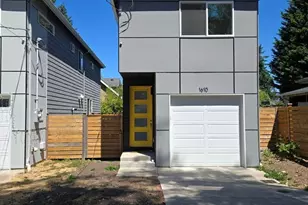 1610 N 143rd St, Seattle, WA 98133 - Photo 1