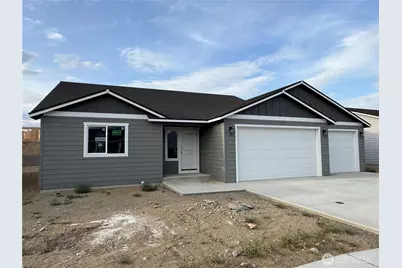 2415 Noah Street SE, East Wenatchee, WA 98802 - Photo 1