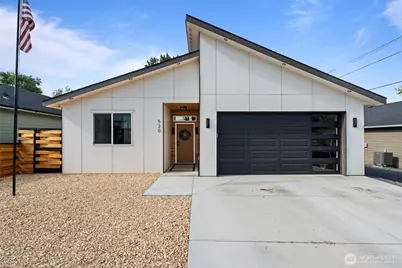 520 W Main Street, Soap Lake, WA 98851 - Photo 1