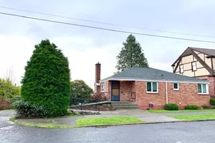 1722 4th Ave N, Seattle, WA 98109 - Photo 1