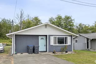 630 N 11th, Elma, WA 98541 - Photo 1