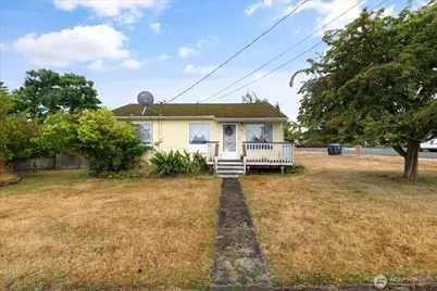 201 NE 7th Street, Coupeville, WA 98239 - Photo 1