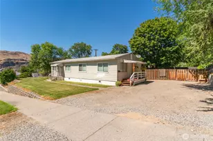 1000 Civic Way NE, Coulee Dam, WA 99116 - Photo 1