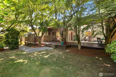 3771 W Commodore Way, Seattle, WA 98199 - Photo 1