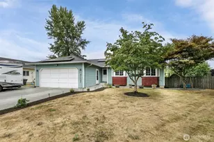 8715 69th Dr NE, Marysville, WA 98270 - Photo 1