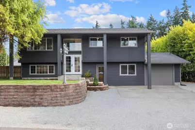 927 S 304th Street, Federal Way, WA 98003 - Photo 1