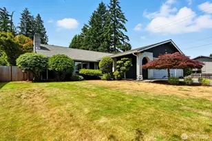 17828 Larch Way, Lynnwood, WA 98037 - Photo 1