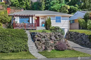 3218 31st Ave W, Seattle, WA 98199 - Photo 1