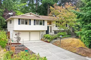 21811 1st Ave W, Bothell, WA 98021 - Photo 1