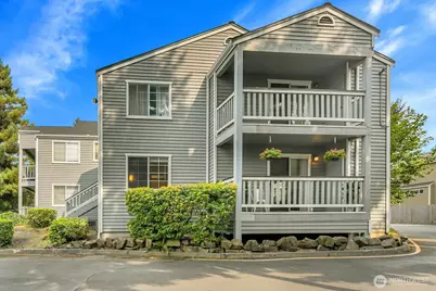 17122 44th Avenue W #D 105, Lynnwood, WA 98037 - Photo 1