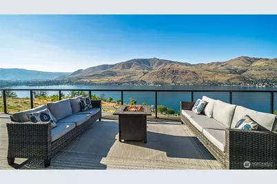 374 Porcupine Lane, Chelan, WA 98816 - Photo 1