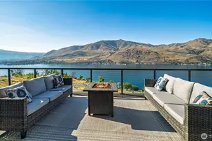 374 Porcupine Ln, Chelan, WA 98816 - Photo 1