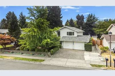 2221 Vashon Avenue NE, Renton, WA 98059 - Photo 1