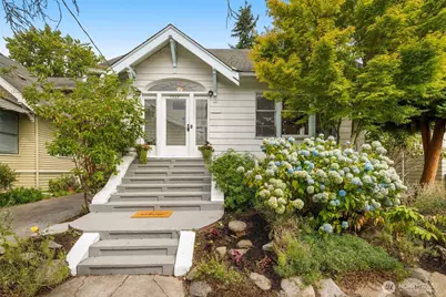 7336 17th Avenue NW, Seattle, WA 98117 - Photo 1