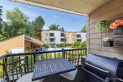 740 Kirkland Circle #E203, Kirkland, WA 98033 - Photo 1