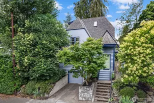 5735 25th Ave NE, Seattle, WA 98105 - Photo 1