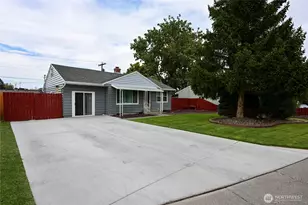 2310 W 1st Ave, Kennewick, WA 99336 - Photo 1