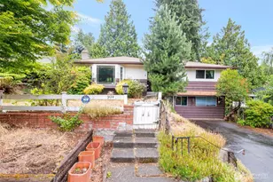 2124 N 167th St, Shoreline, WA 98133 - Photo 1