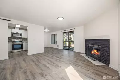 17509 118th Avenue SE #C11, Renton, WA 98058 - Photo 1