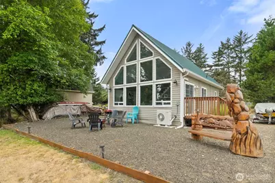 156 Dolphin Avenue NE, Ocean Shores, WA 98569 - Photo 1