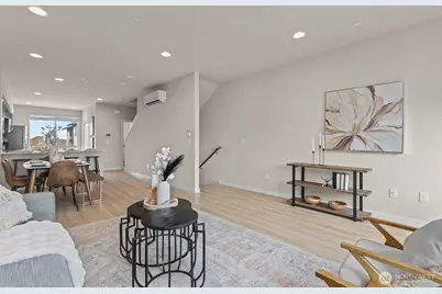 15113 40th Avenue W #C4, Lynnwood, WA 98087 - Photo 1