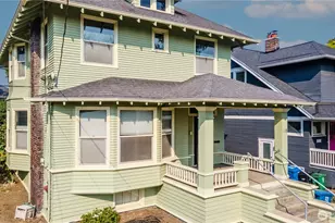 735 33 Ave, Seattle, WA 98122 - Photo 1