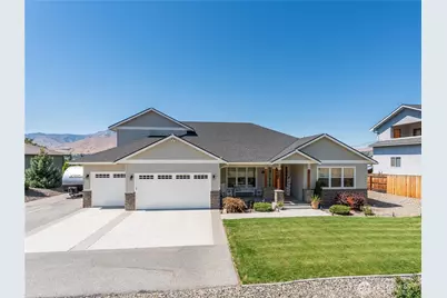 3142 NW Delcon Court, East Wenatchee, WA 98802 - Photo 1
