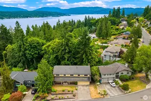 18513 NE 19th Pl, Bellevue, WA 98008 - Photo 1