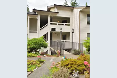 23401 Lakeview Drive #J105, Mountlake Terrace, WA 98043 - Photo 1
