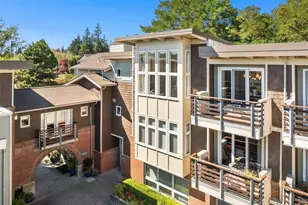 400 Winslow Way E, Bainbridge Island, WA 98110 - Photo 1