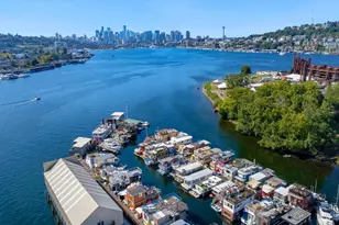 2143 N Northlake Way, Seattle, WA 98103 - Photo 1