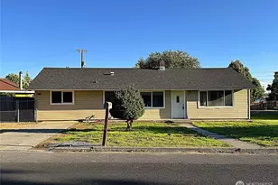 334 E Elm St, Othello, WA 99344 - Photo 1