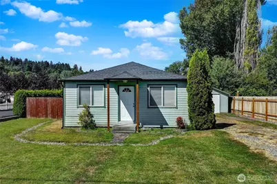 1234 14th Street SW, Puyallup, WA 98371 - Photo 1