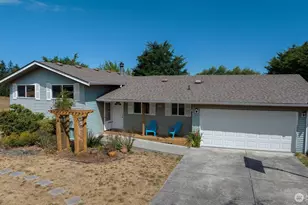 61 E Robert Pl, Sequim, WA 98382 - Photo 1