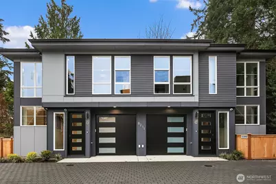 8211 NE 124th Street #D, Kirkland, WA 98034 - Photo 1