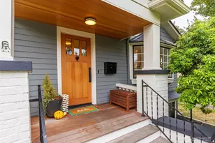 1815 N 55th St, Seattle, WA 98103 - Photo 1