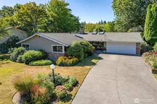 4111 NE 103rd Pl, Seattle, WA 98125 - Photo 1