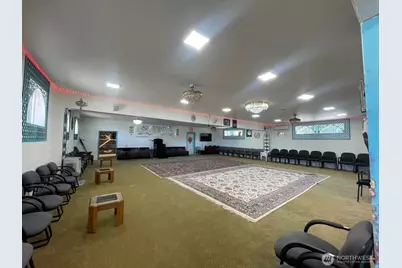 107 SW 110th St., Seattle, WA 98146 - Photo 1