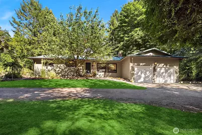 10780 Hyla Avenue NE, Bainbridge Island, WA 98110 - Photo 1